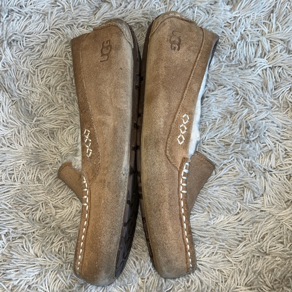 UGG Ansley Slippers Brown Chestnut Women’s Size 10 - Picture 10 of 11